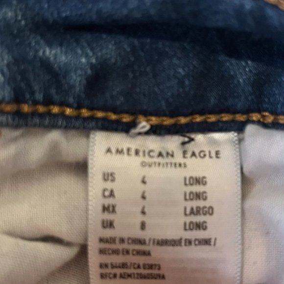American Eagle Ripped Skinny Jeans - Picture 4 of 5